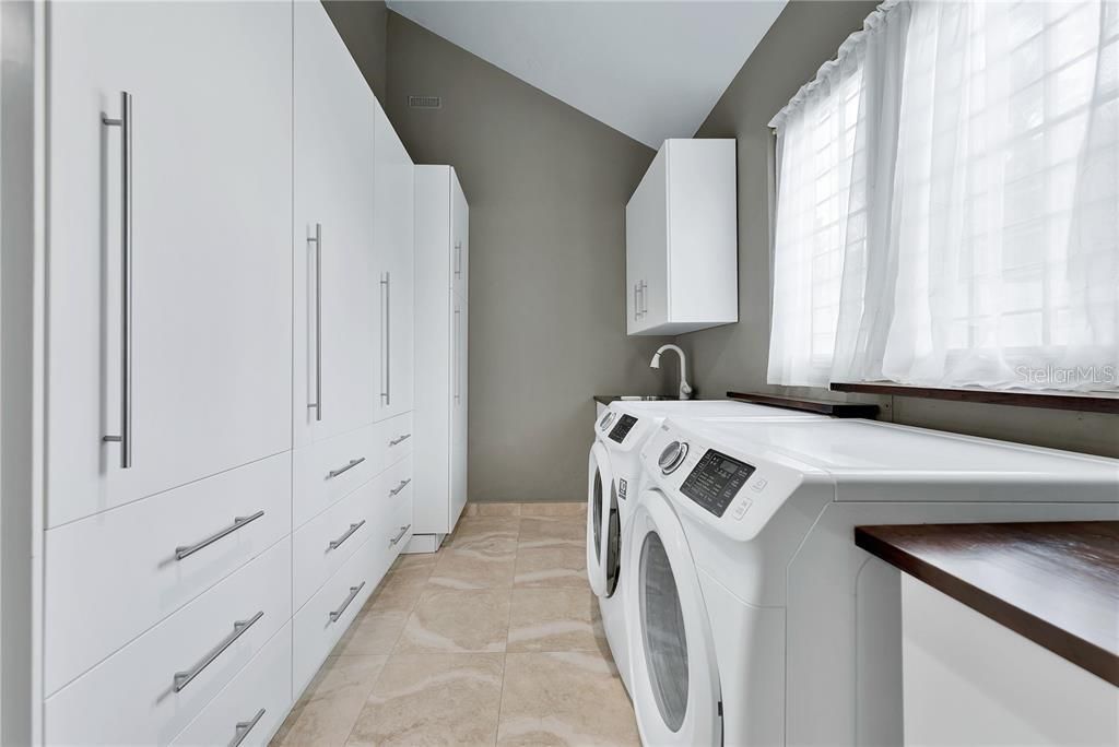 待售: $1,945,000 (4 贝兹, 4 浴室, 3718 平方英尺)