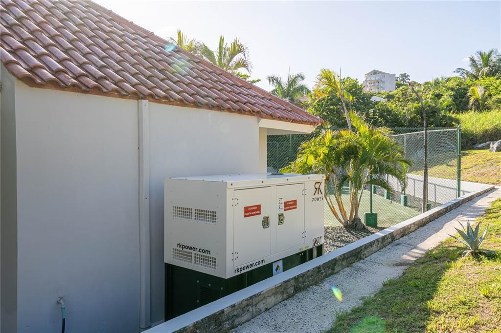 待售: $1,945,000 (4 贝兹, 4 浴室, 3718 平方英尺)