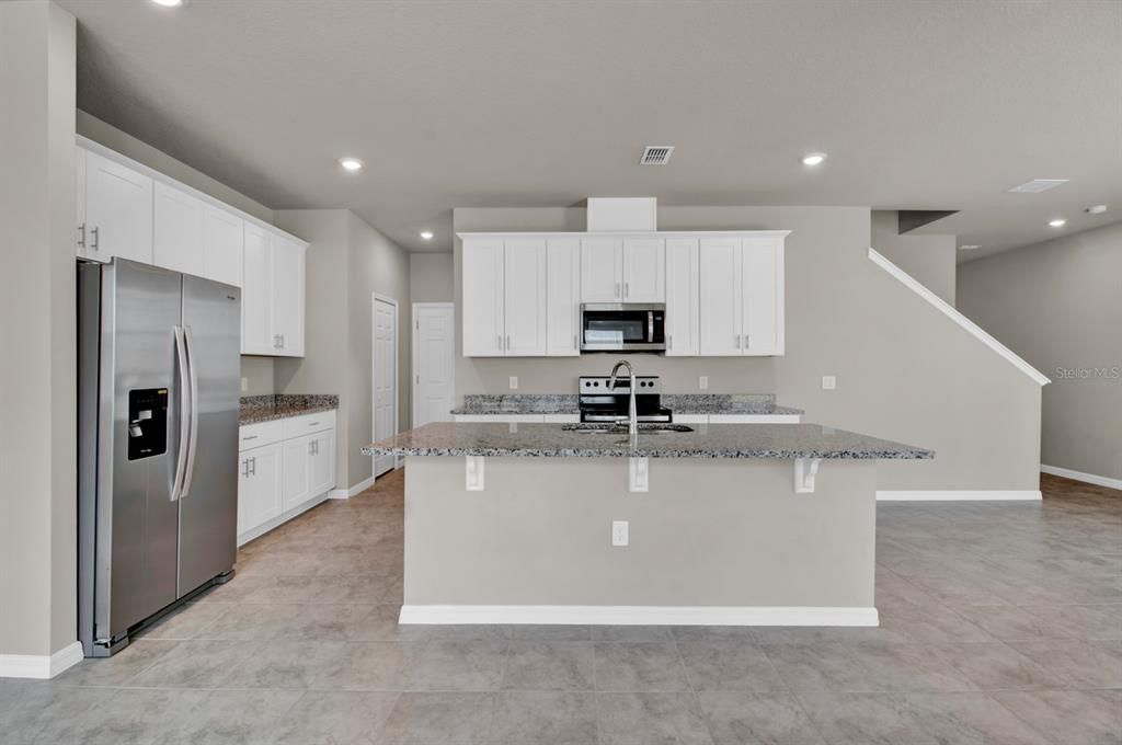 For Sale: $458,900 (3 beds, 2 baths, 2267 Square Feet)