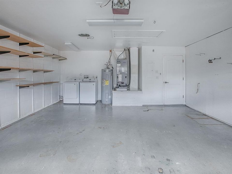 For Sale: $365,000 (3 beds, 2 baths, 1310 Square Feet)