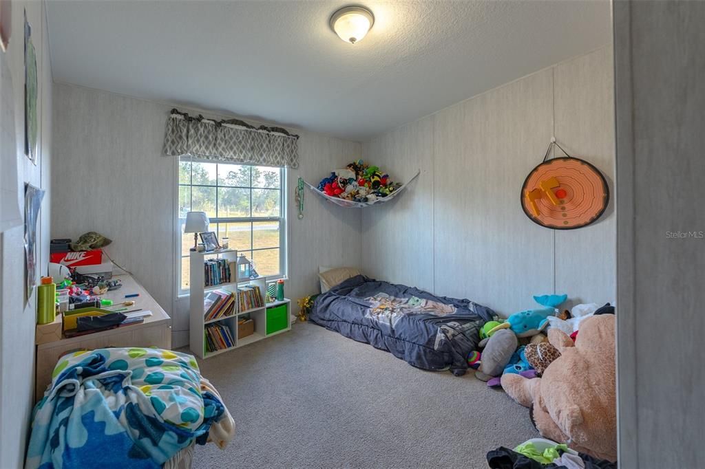 For Sale: $315,000 (3 beds, 3 baths, 1728 Square Feet)