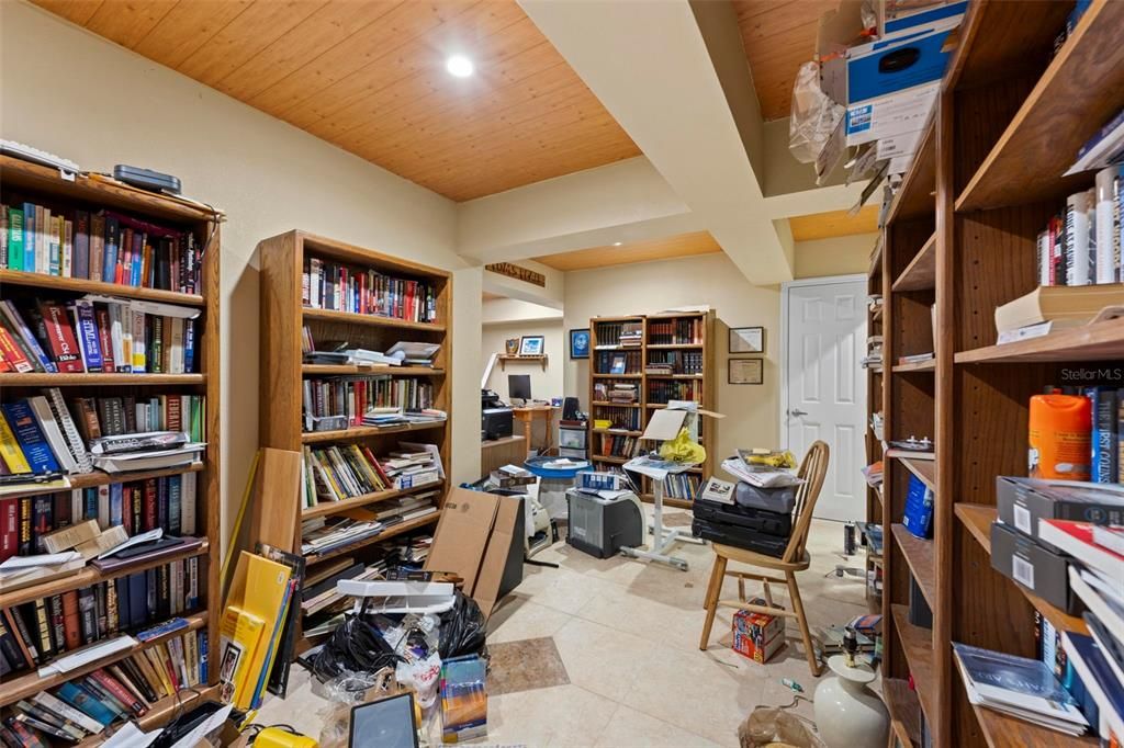 На продажу: $1,150,000 (3 спален, 2 ванн, 3818 Квадратных фут)