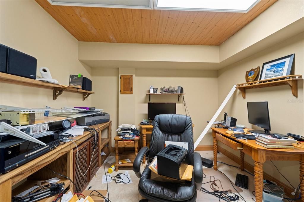 На продажу: $1,150,000 (3 спален, 2 ванн, 3818 Квадратных фут)