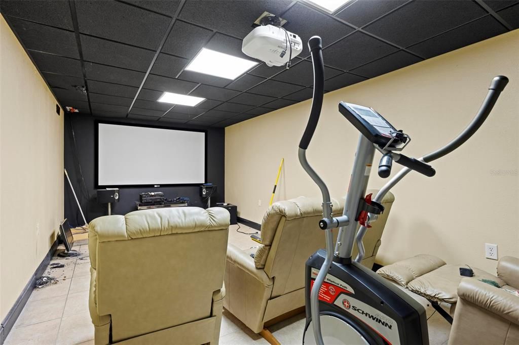 На продажу: $1,150,000 (3 спален, 2 ванн, 3818 Квадратных фут)