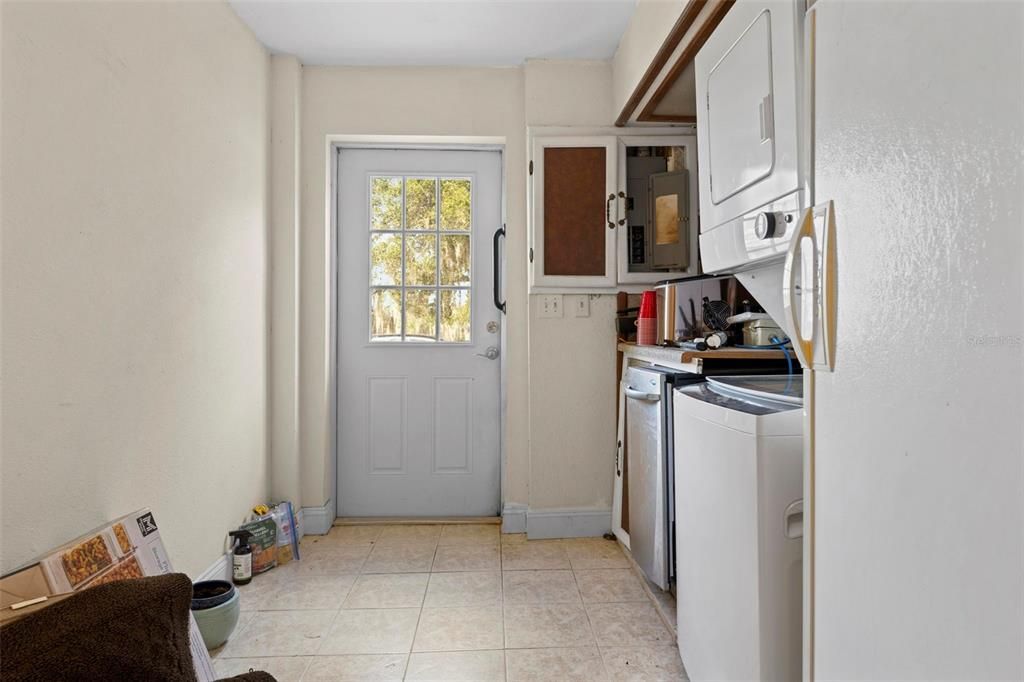 На продажу: $1,150,000 (3 спален, 2 ванн, 3818 Квадратных фут)