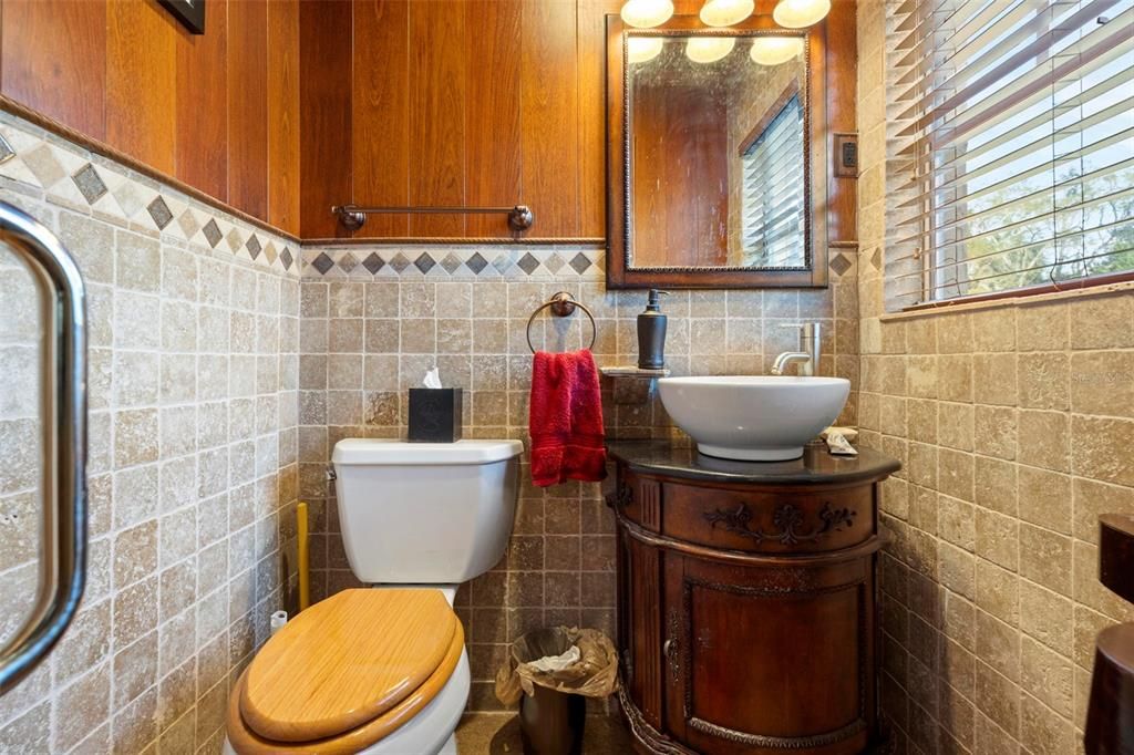 На продажу: $1,150,000 (3 спален, 2 ванн, 3818 Квадратных фут)