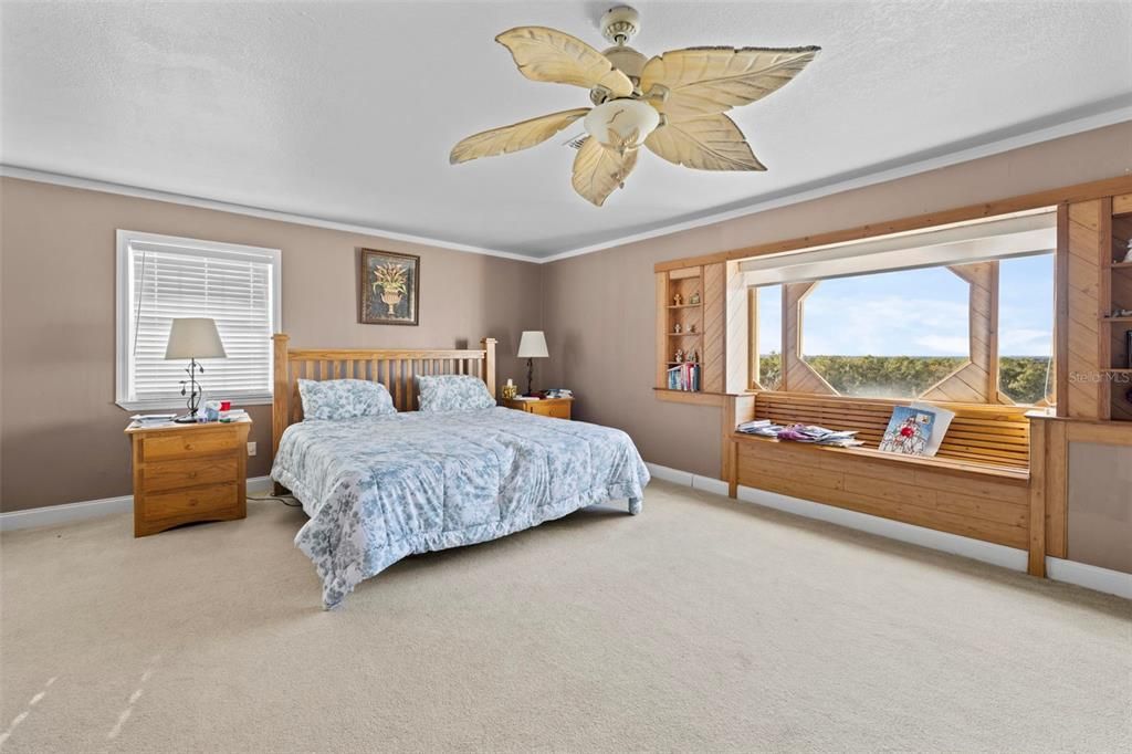 На продажу: $1,150,000 (3 спален, 2 ванн, 3818 Квадратных фут)