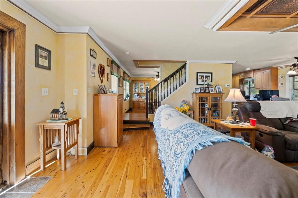 На продажу: $1,150,000 (3 спален, 2 ванн, 3818 Квадратных фут)