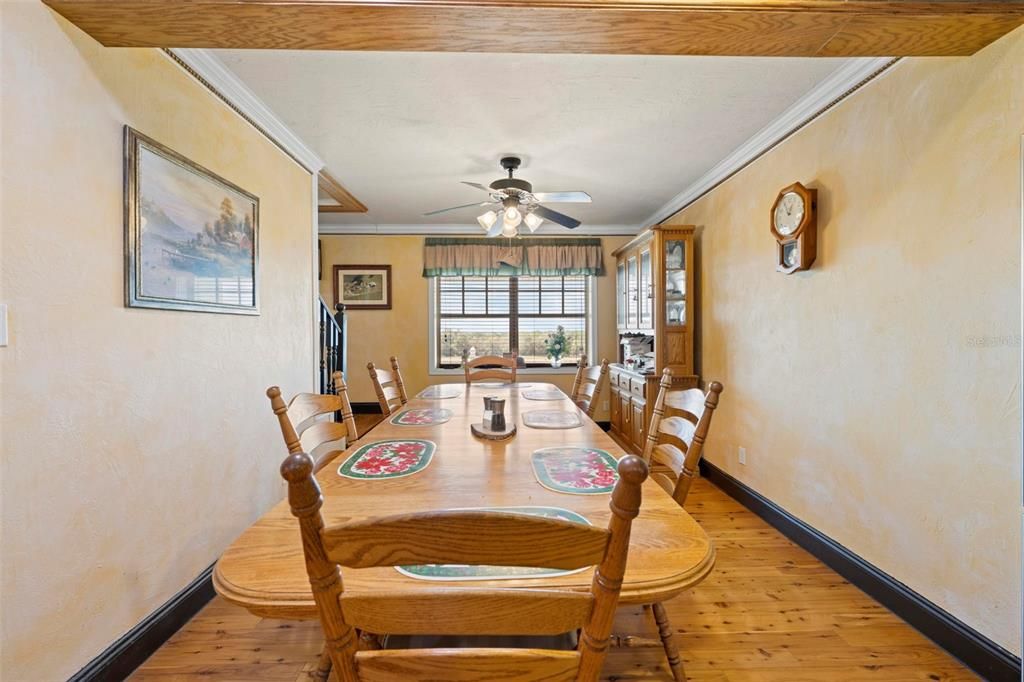 На продажу: $1,150,000 (3 спален, 2 ванн, 3818 Квадратных фут)