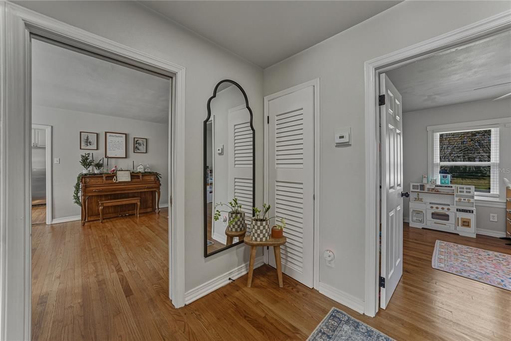 En Venta: $334,900 (3 camas, 2 baños, 1311 Pies cuadrados)