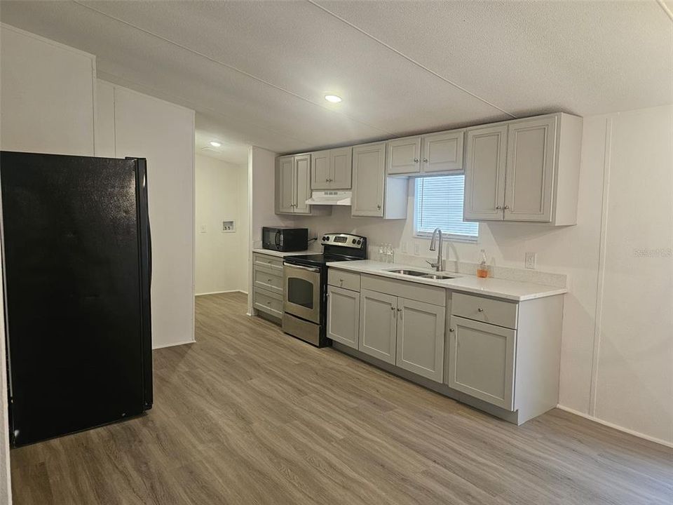 For Sale: $175,000 (3 beds, 2 baths, 1152 Square Feet)