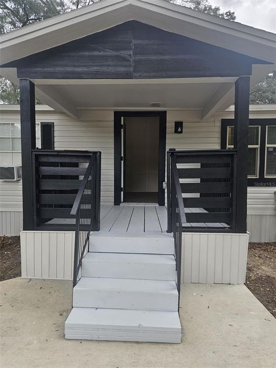 For Sale: $175,000 (3 beds, 2 baths, 1152 Square Feet)