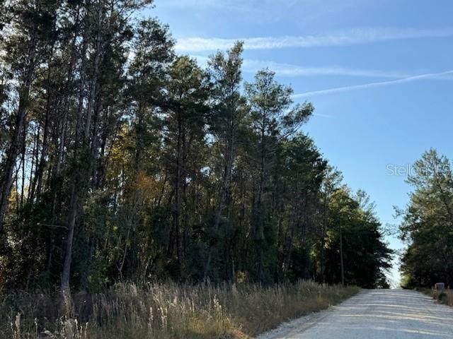 For Sale: $359,900 (4 beds, 3 baths, 2647 Square Feet)