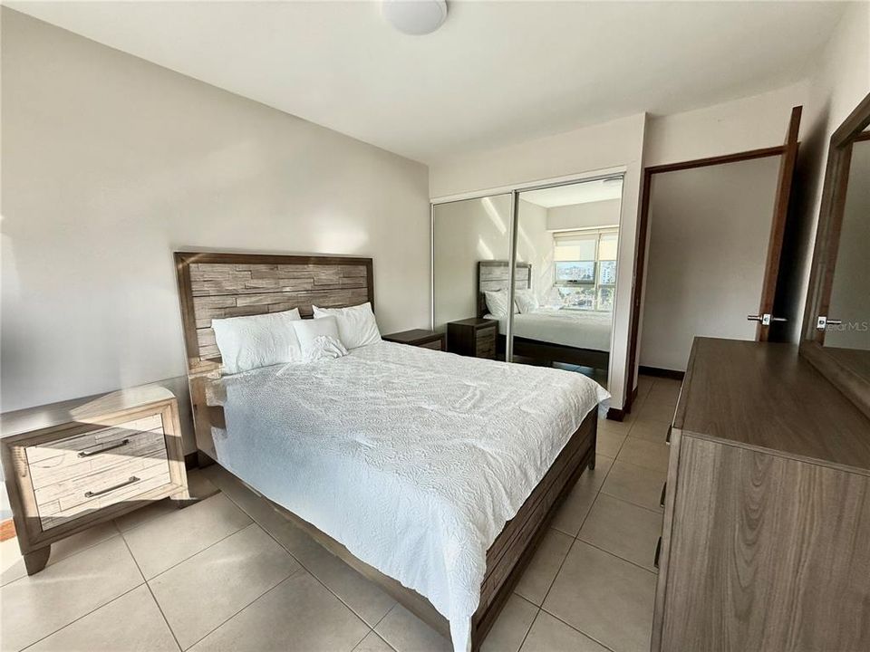 For Rent: $4,500 (2 beds, 2 baths, 1365 Square Feet)