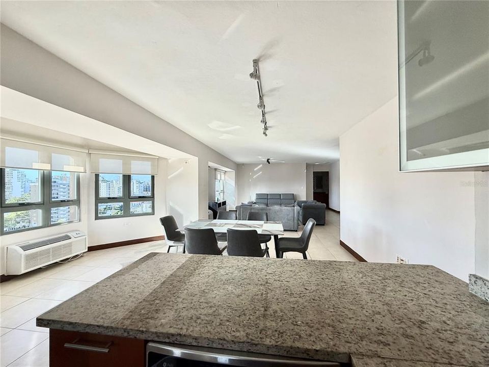 For Rent: $4,500 (2 beds, 2 baths, 1365 Square Feet)