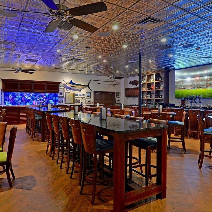 For Sale: $410,000 (1 beds, 1 baths, 535 Square Feet)