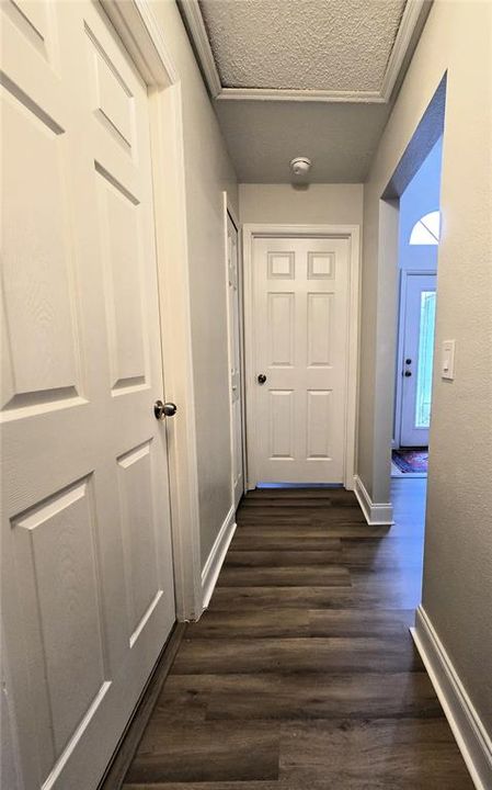 For Sale: $341,000 (3 beds, 2 baths, 1484 Square Feet)