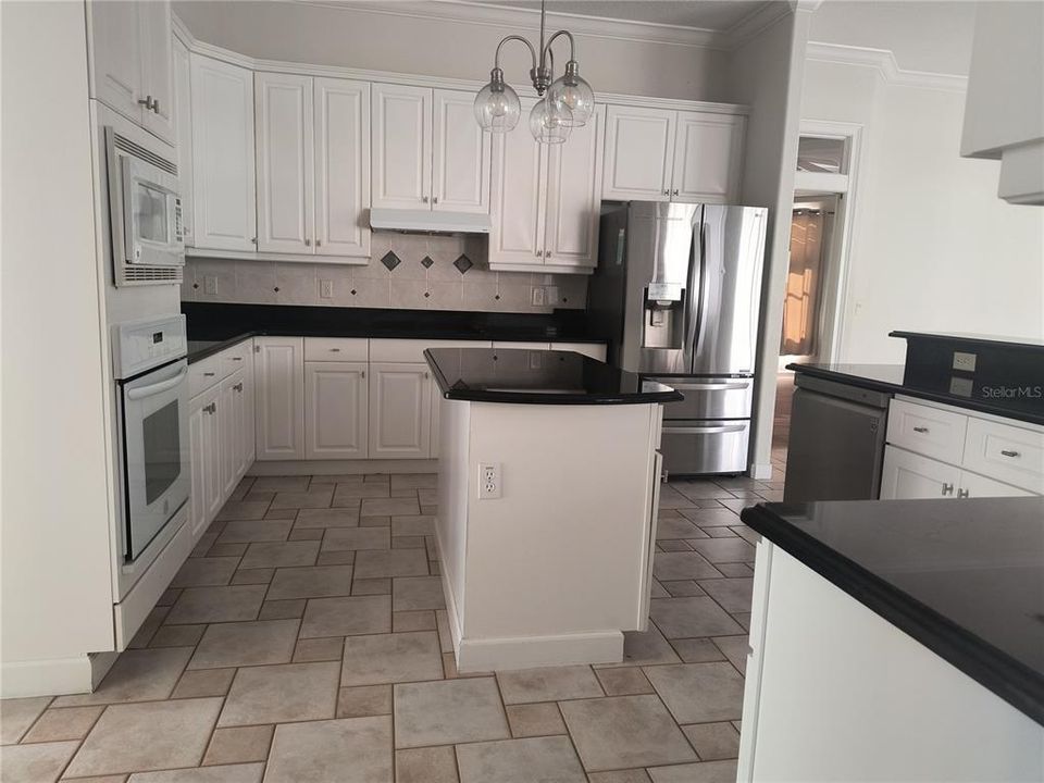 For Rent: $4,500 (4 beds, 4 baths, 3034 Square Feet)