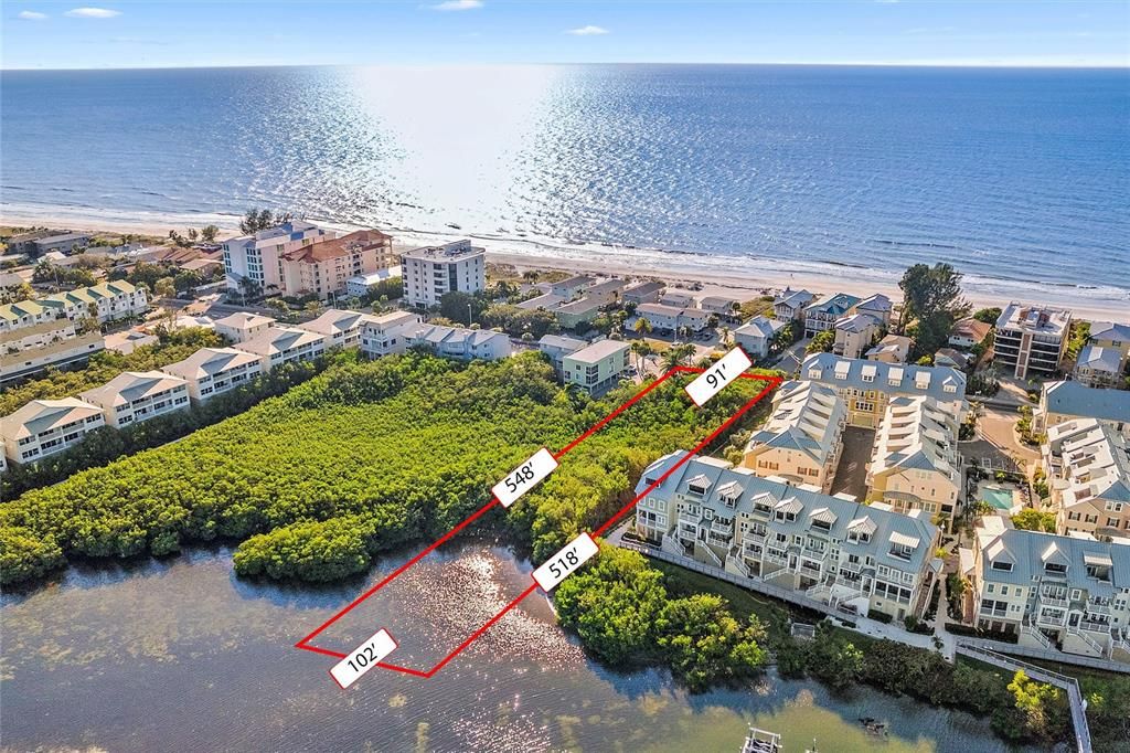 На продажу: $1,200,000 (1.10 acres)