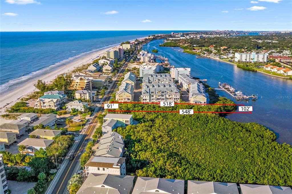 На продажу: $1,200,000 (1.10 acres)