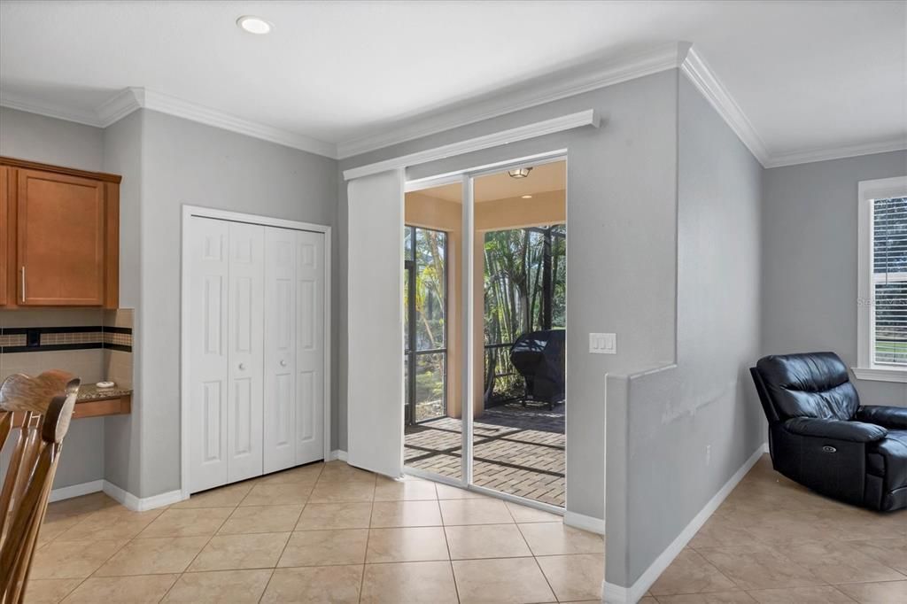 待售: $635,999 (5 贝兹, 3 浴室, 3280 平方英尺)