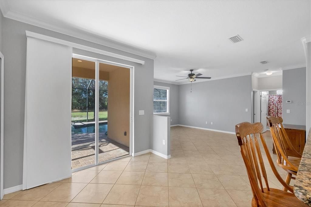 待售: $635,999 (5 贝兹, 3 浴室, 3280 平方英尺)