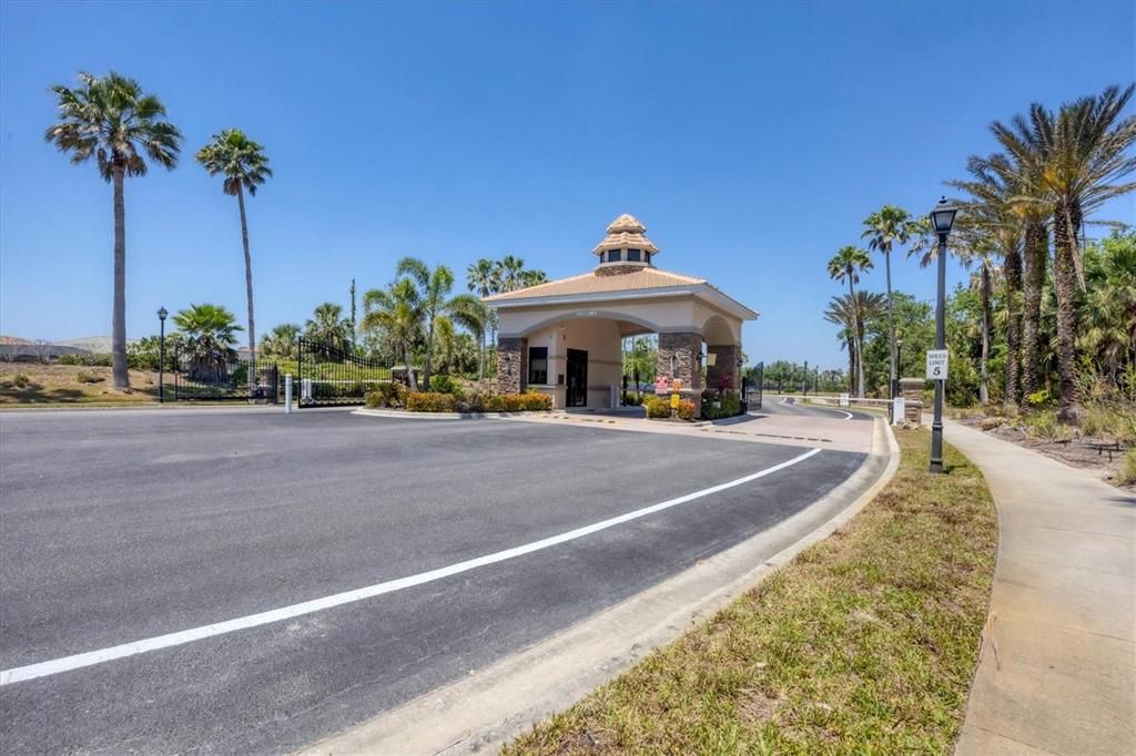 待售: $635,999 (5 贝兹, 3 浴室, 3280 平方英尺)