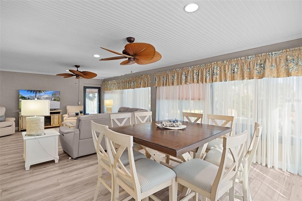 На продажу: $675,000 (4 спален, 2 ванн, 2509 Квадратных фут)