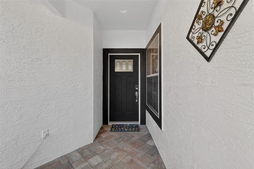 For Rent: $2,100 (2 beds, 2 baths, 1454 Square Feet)