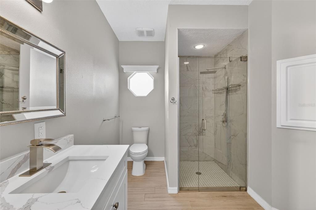 For Rent: $2,100 (2 beds, 2 baths, 1454 Square Feet)