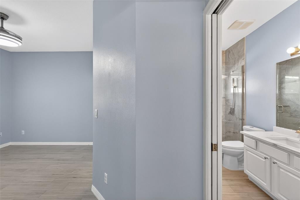 For Rent: $2,100 (2 beds, 2 baths, 1454 Square Feet)