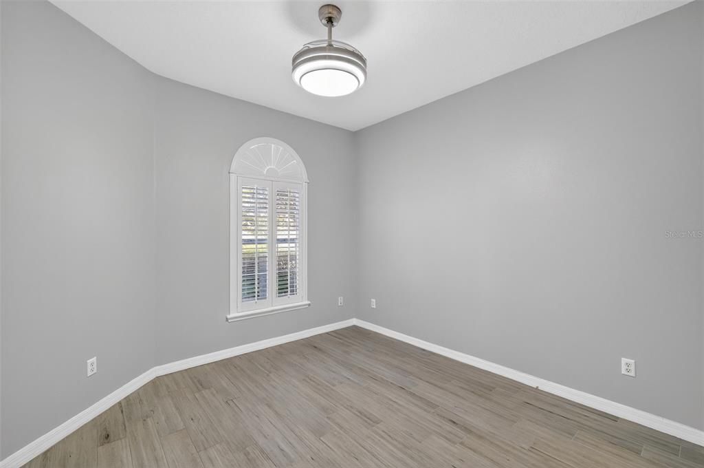 For Rent: $2,100 (2 beds, 2 baths, 1454 Square Feet)