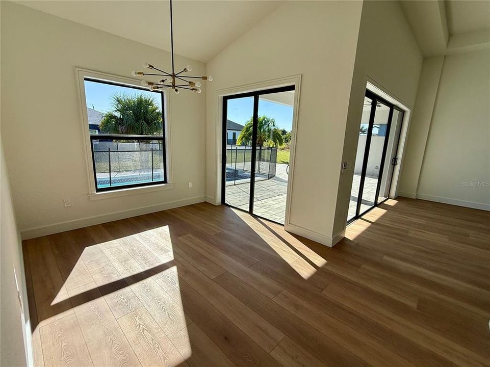 For Sale: $575,000 (3 beds, 2 baths, 1985 Square Feet)