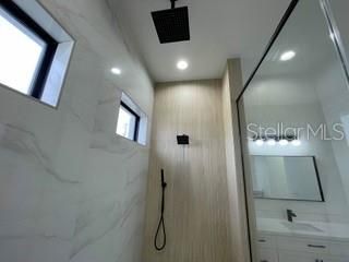 For Sale: $575,000 (3 beds, 2 baths, 1985 Square Feet)