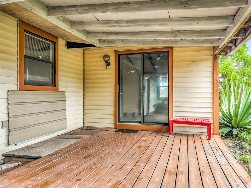 En Venta: $300,000 (3 camas, 2 baños, 1428 Pies cuadrados)