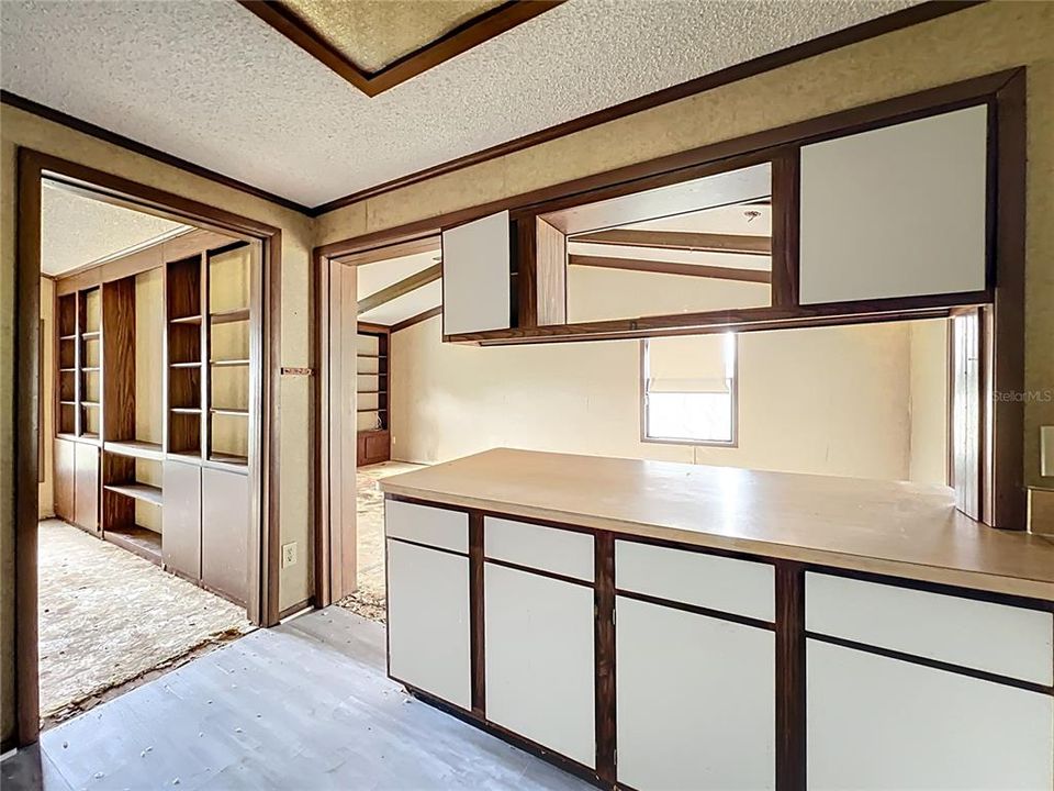 En Venta: $300,000 (3 camas, 2 baños, 1428 Pies cuadrados)