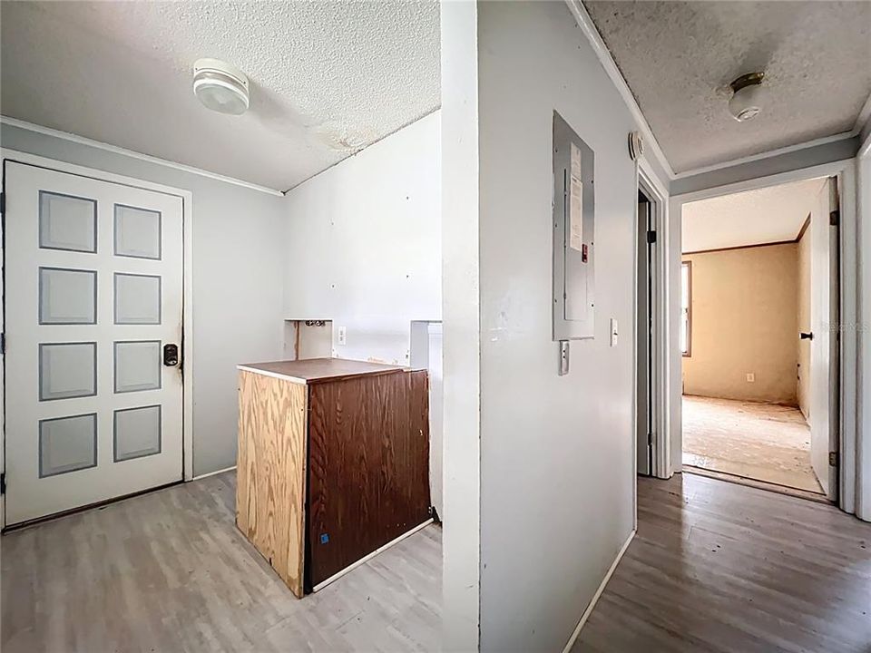 En Venta: $300,000 (3 camas, 2 baños, 1428 Pies cuadrados)