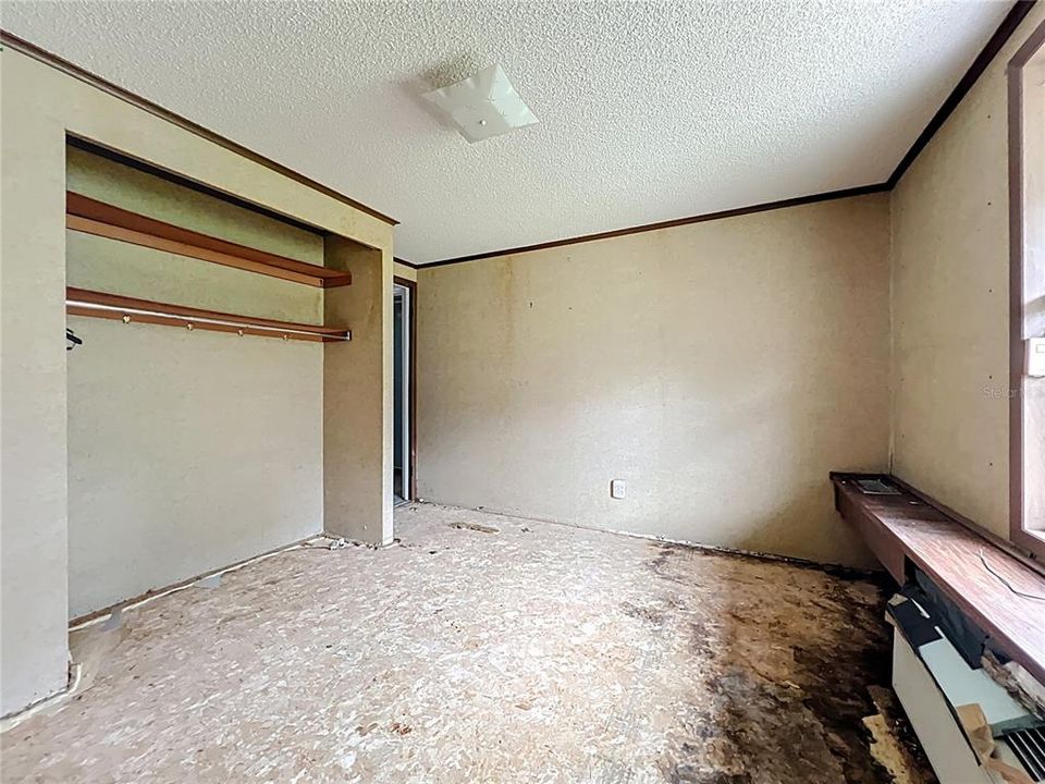 En Venta: $300,000 (3 camas, 2 baños, 1428 Pies cuadrados)