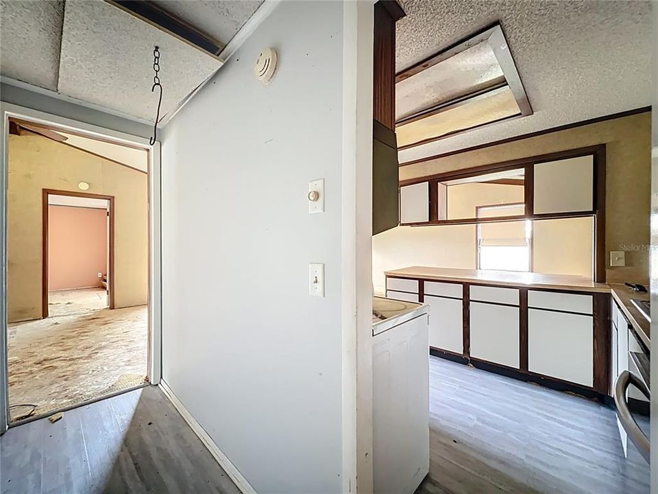 En Venta: $300,000 (3 camas, 2 baños, 1428 Pies cuadrados)