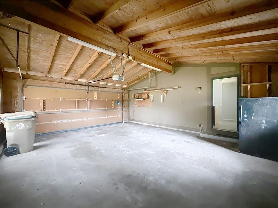 En Venta: $300,000 (3 camas, 2 baños, 1428 Pies cuadrados)