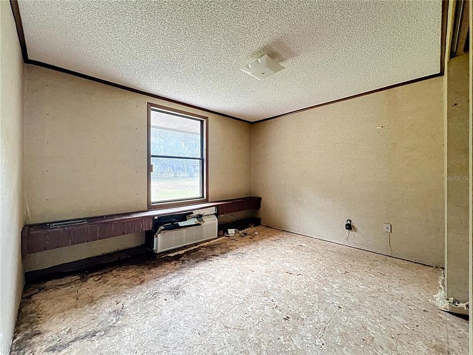 En Venta: $300,000 (3 camas, 2 baños, 1428 Pies cuadrados)