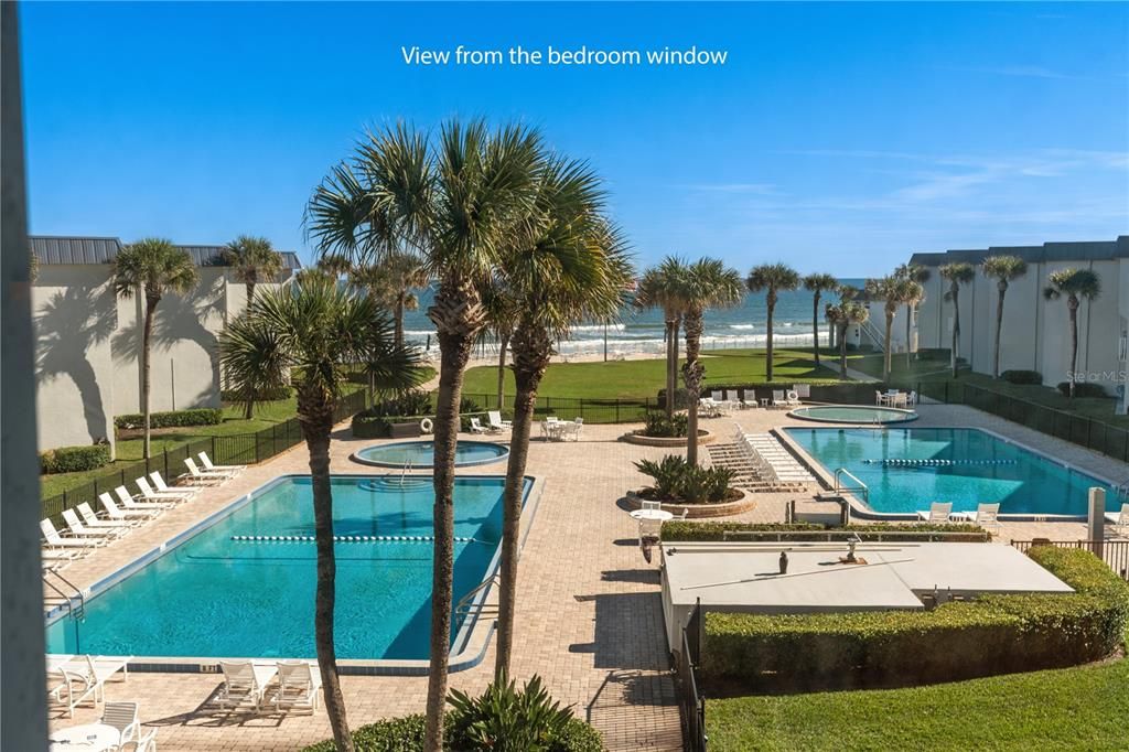 На продажу: $550,000 (2 спален, 2 ванн, 995 Квадратных фут)