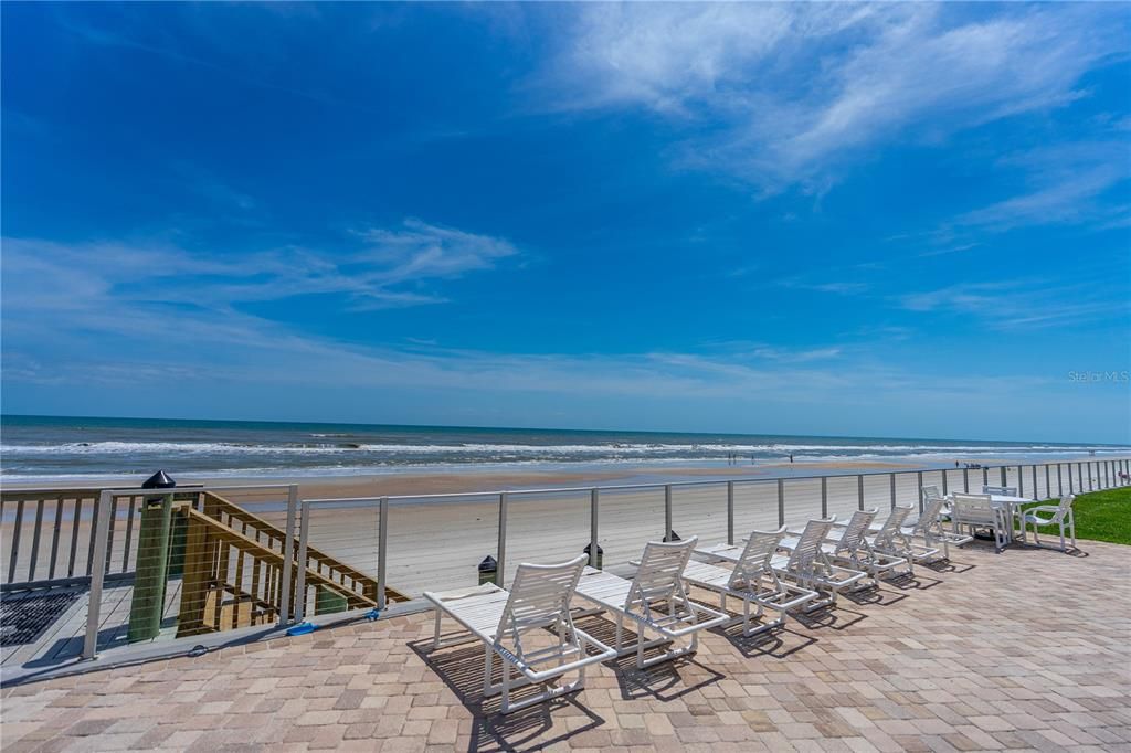 На продажу: $550,000 (2 спален, 2 ванн, 995 Квадратных фут)