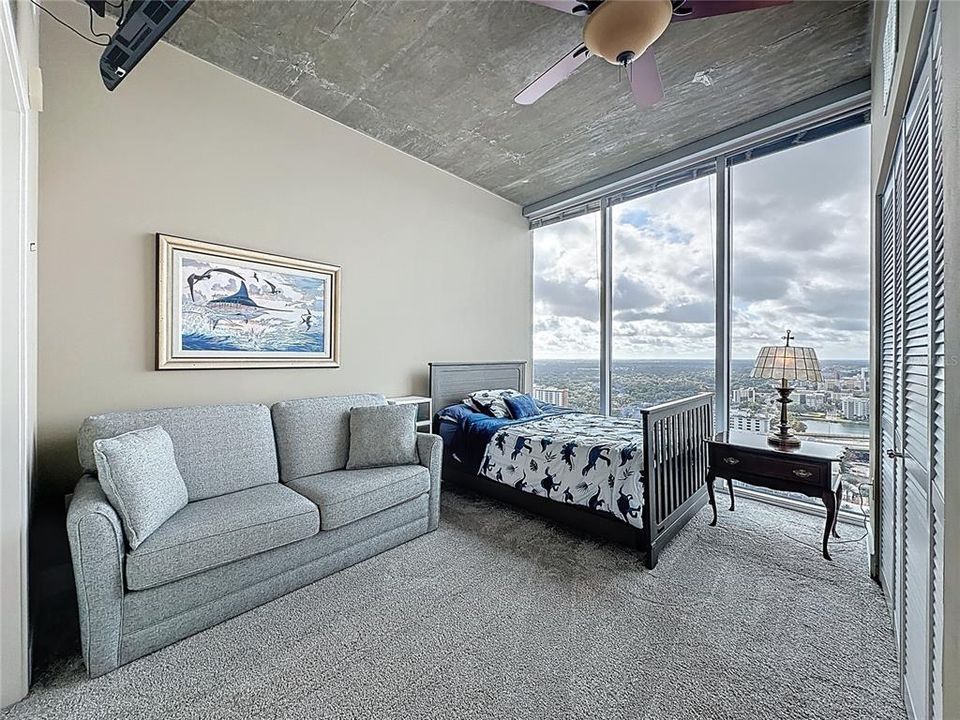 待售: $399,000 (2 贝兹, 2 浴室, 1261 平方英尺)