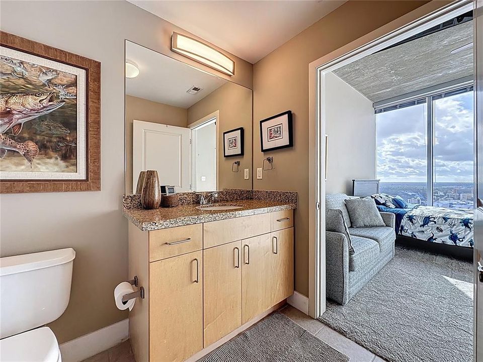 待售: $399,000 (2 贝兹, 2 浴室, 1261 平方英尺)