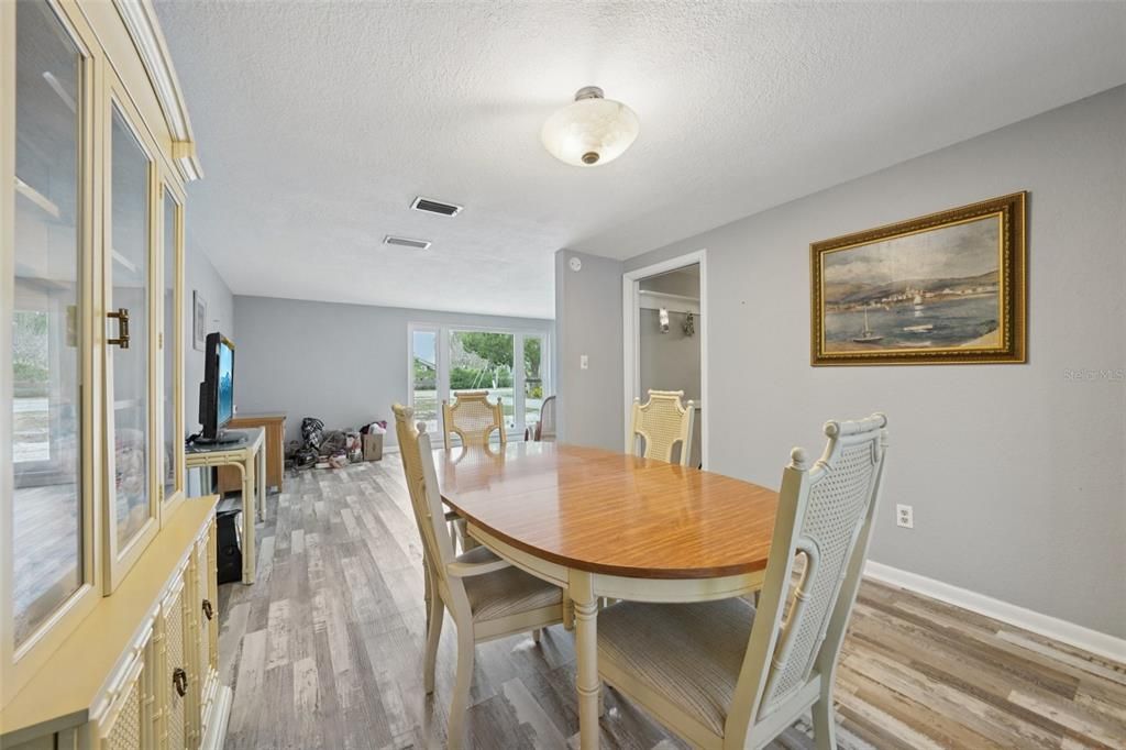 For Sale: $494,900 (4 beds, 2 baths, 1840 Square Feet)