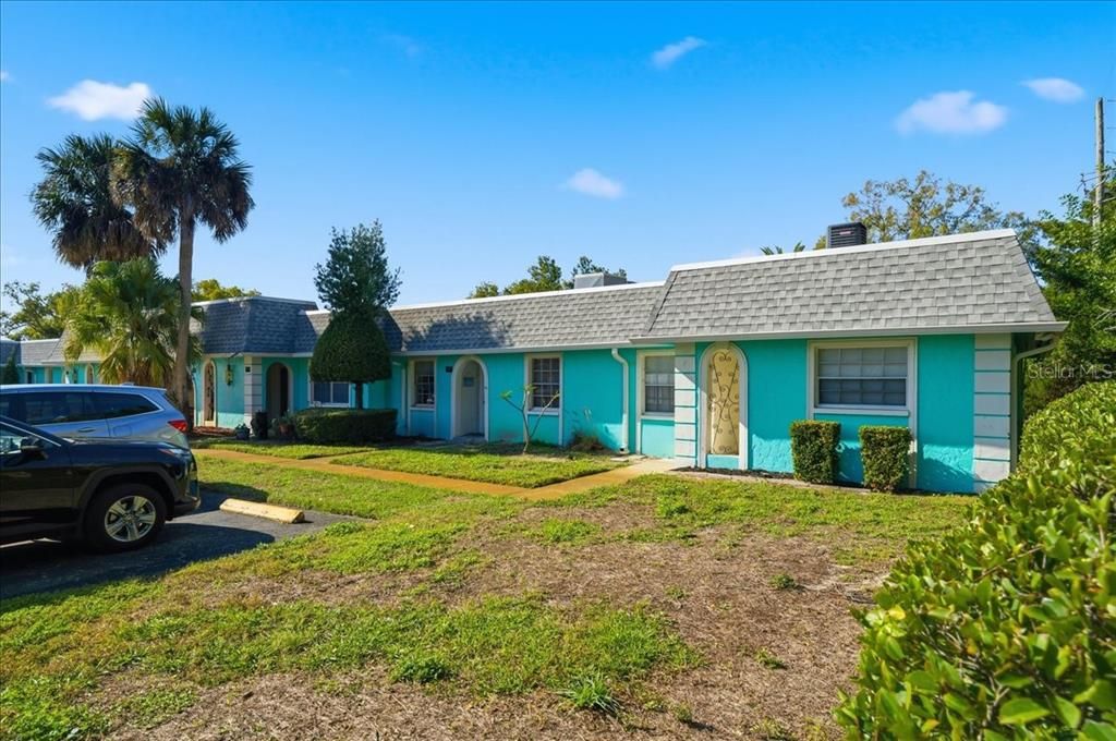 For Sale: $79,900 (1 beds, 1 baths, 624 Square Feet)