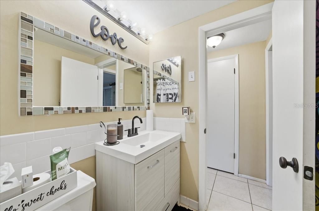 For Sale: $79,900 (1 beds, 1 baths, 624 Square Feet)