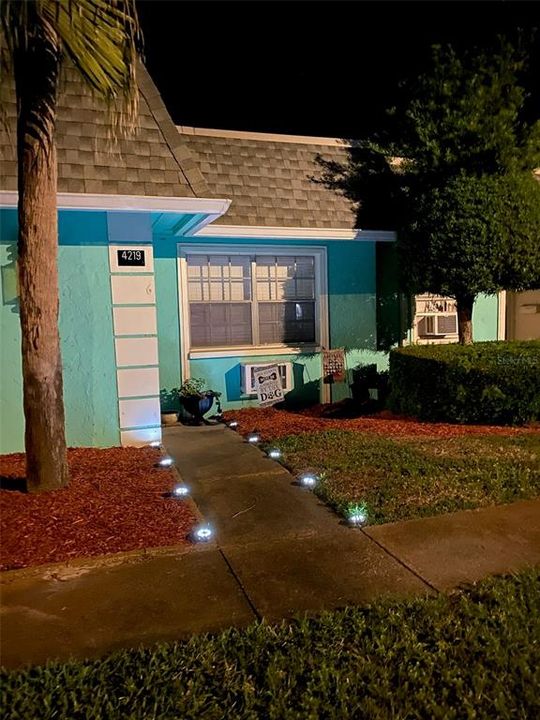 For Sale: $79,900 (1 beds, 1 baths, 624 Square Feet)