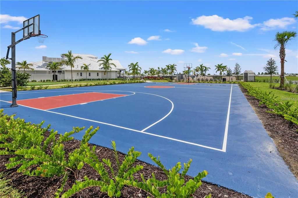 出租: $3,300 (3 贝兹, 2 浴室, 1417 平方英尺)